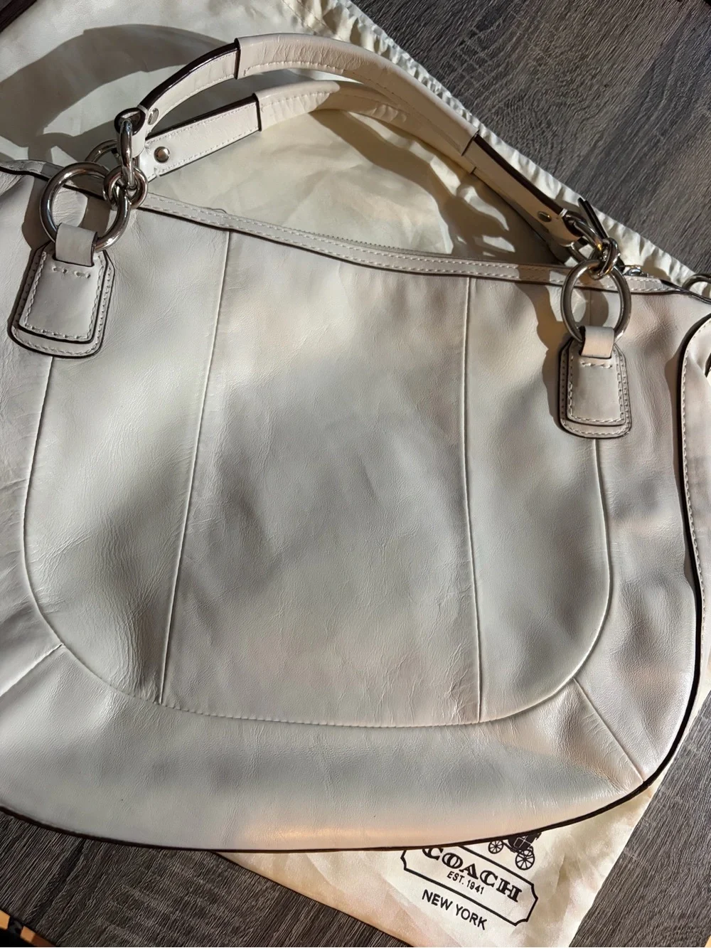 Coach this handbag